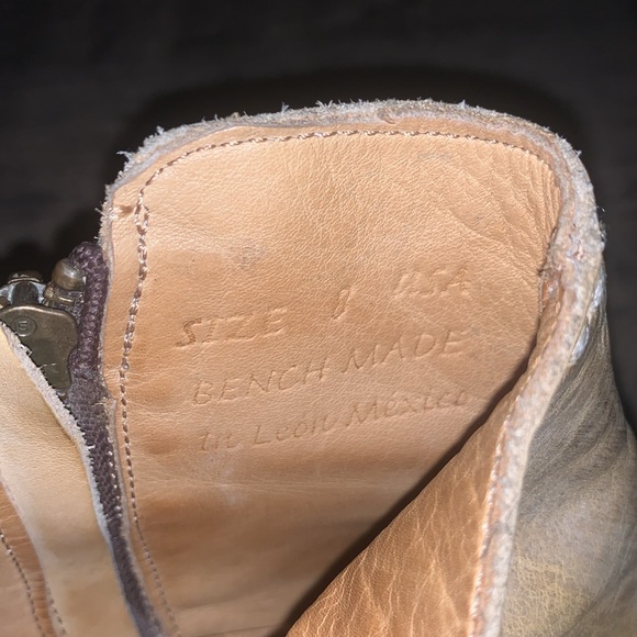 BED STU DISTRESSED LEATHER BOOTIE COBBLER SERIES - Picture 6 of 10